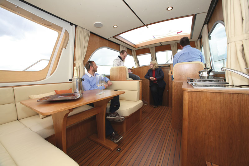 Linssen 25.9