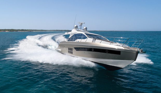 azimut-s6-yacht-review-running-shot-hero