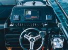Beneteau-flyer-10-boat-test-drive-review-helm