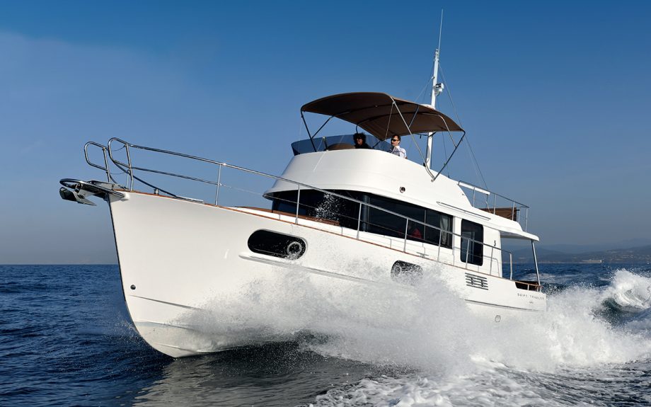 Beneteau-Swift-Trawler-44 review-in-action2-credit-Lester-McCarthy