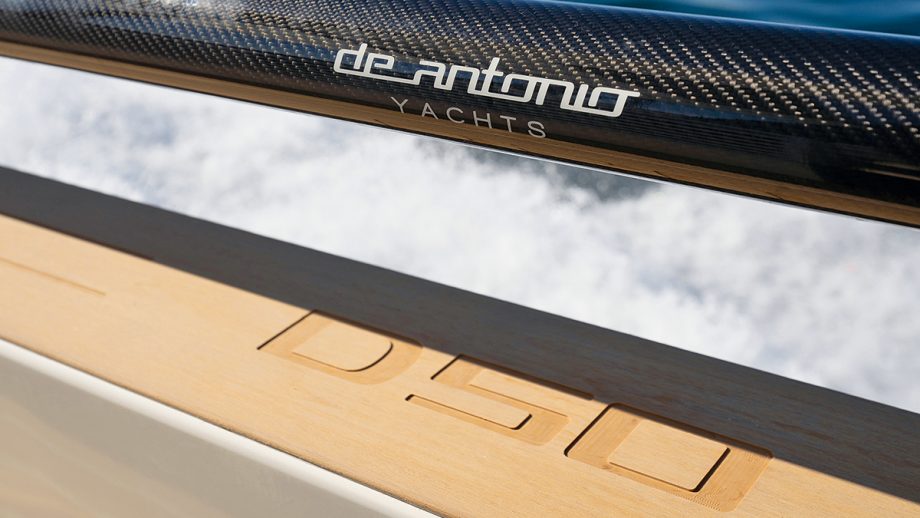 de-antonio-d50-coupe-review-MBY287.test_DeAntonio_50_8pg.deck16