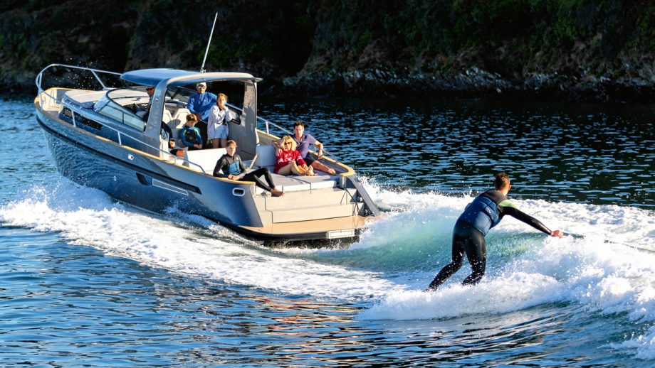 duchy-sport-yacht-tour-sea-trial-review