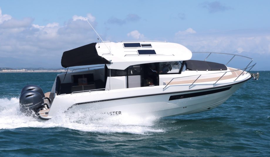 Finnmaster-pilot-8-cabin-boat-test-review-running-shot