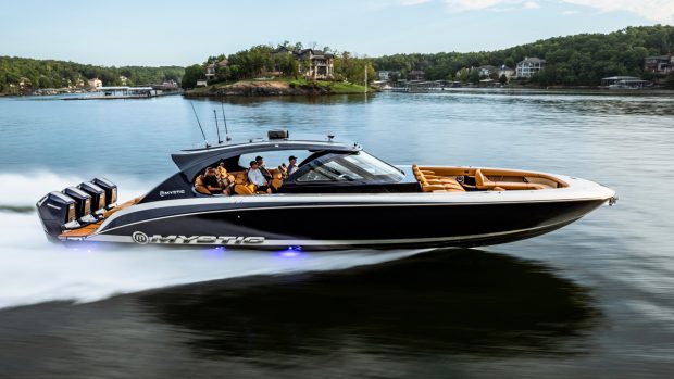 fort-lauderdale-boat-show-2022-Mystic-M5200-4