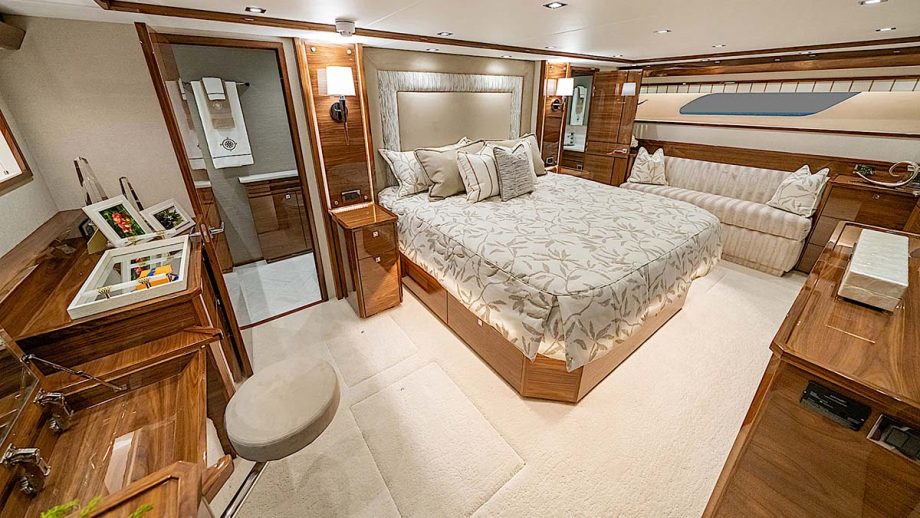 fort-lauderdale-boat-show-2023-Viking-open-bridge-5
