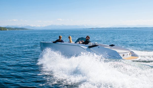 Frauscher-740-mirage-electric-boat-running-shot-hero