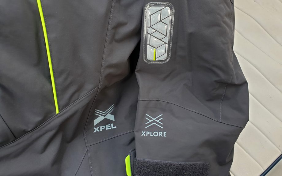 gill-os3-coastal-boating-jacket-detail