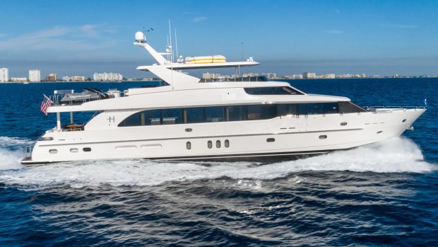 hargrave-100-yacht-tour-video-aquaholic