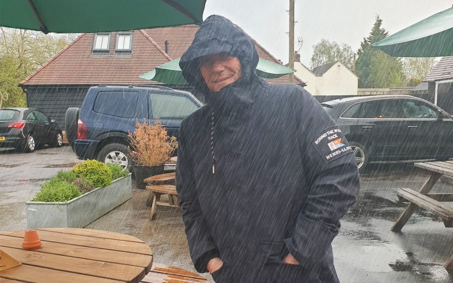 henri-lloyd-seadale-Jacket-hood-up-rain