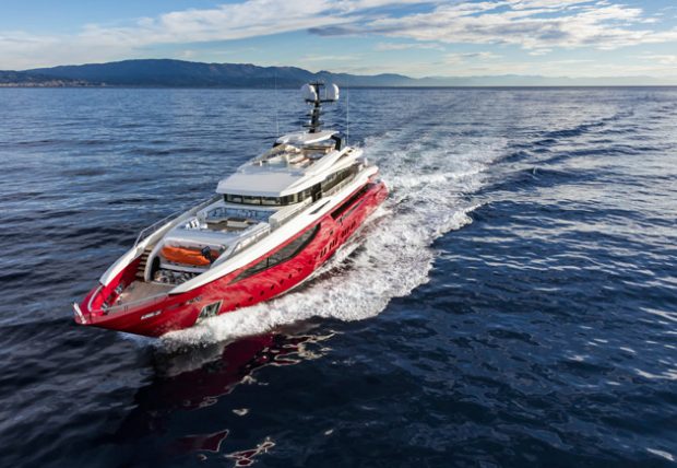 Ipanema-yacht-inset-feat-1