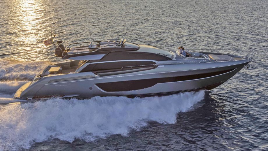 riva-76-yacht-tour