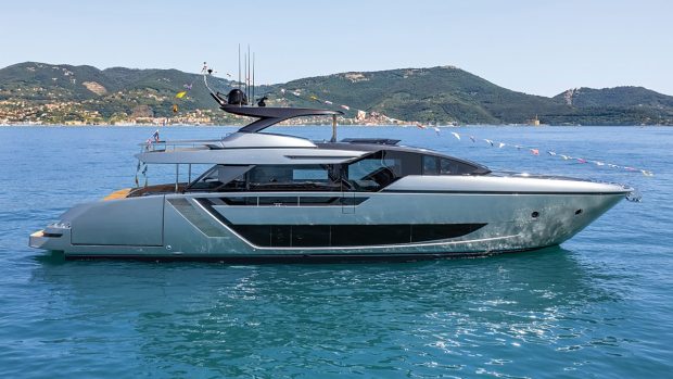 riva-82-diva-cannes-yachting-festival-2023-MBY289.newboat_7.RIVA
