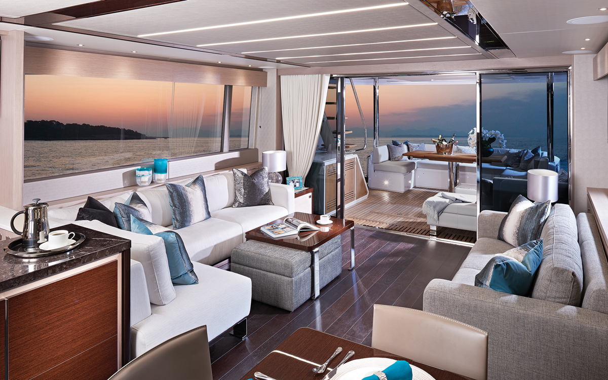 Sunseeker-76-yacht-review-saloon-forward