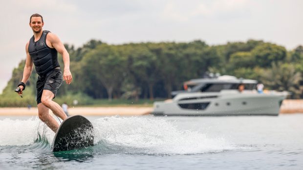 tko-electric-surfboard-the-kinetic-option
