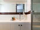 zeelander-72-yacht-test-en-suite-credit-jeff-brown-breed-media