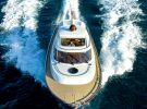Zeelander-Z44-bow-running-shot